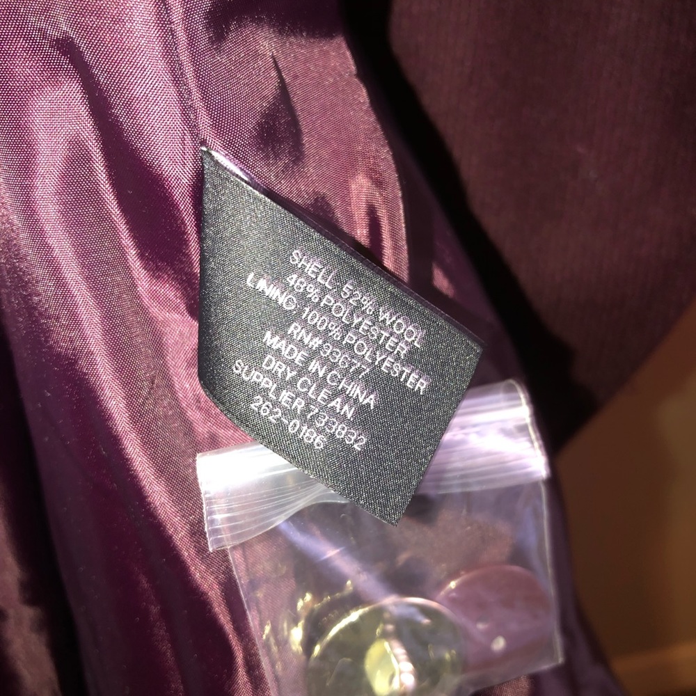 NWOT Liz Claiborne Long Coat. - Picture 5 of 6